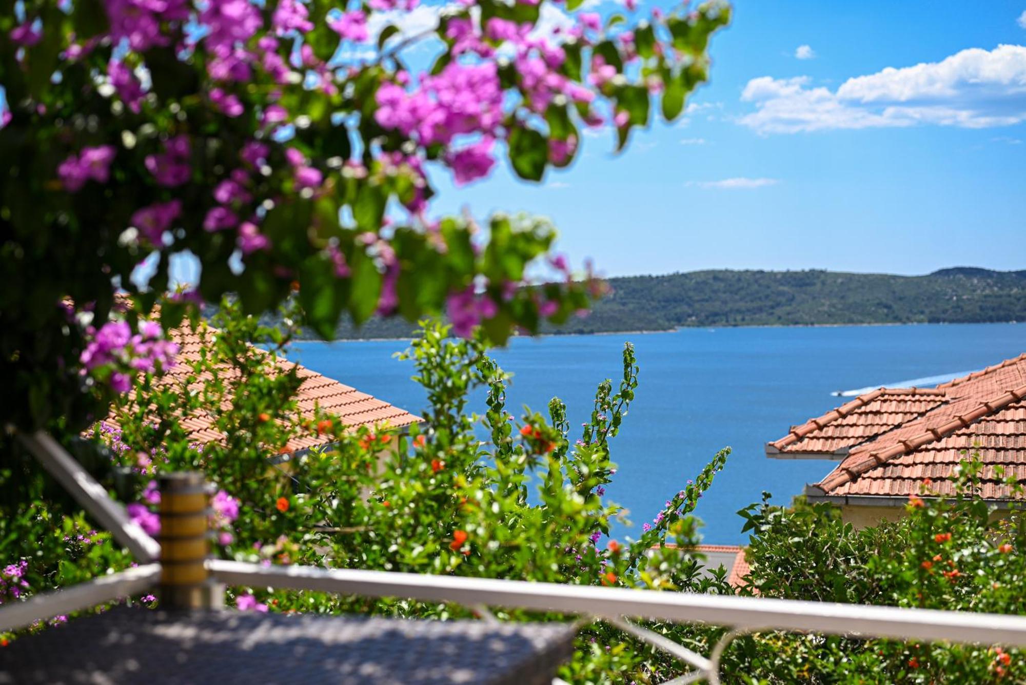Apartment Spira Puovica Trogir Oda fotoğraf